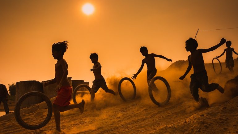 Eski Çocukluk Oyunları: Unutulmaz Hatıralar